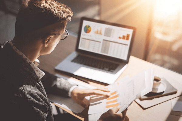 توفير العمالة من المالين المدربين علي اعلي مستوي